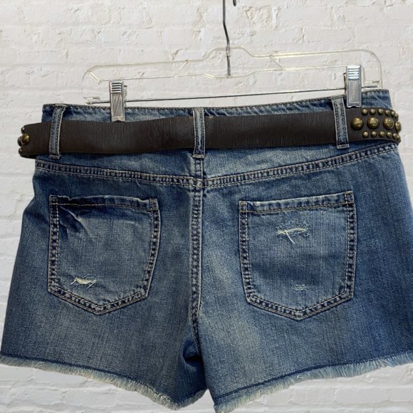 VINTAGE APT. 9 -- Short Shorts, Distressed Denim, Leather Stud Belt, Never Worn - Picture 10 of 14